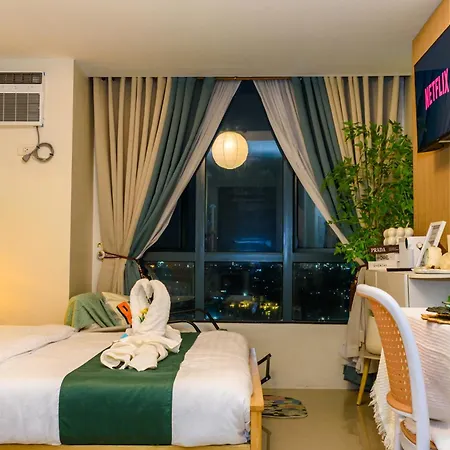 Noir 31St A Boutique Type Staycation In The Heart Of Qc