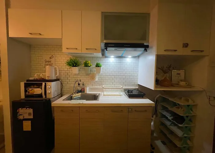 Noir 31st A Boutique Type Staycation In The Heart Of Qc Apartamento
