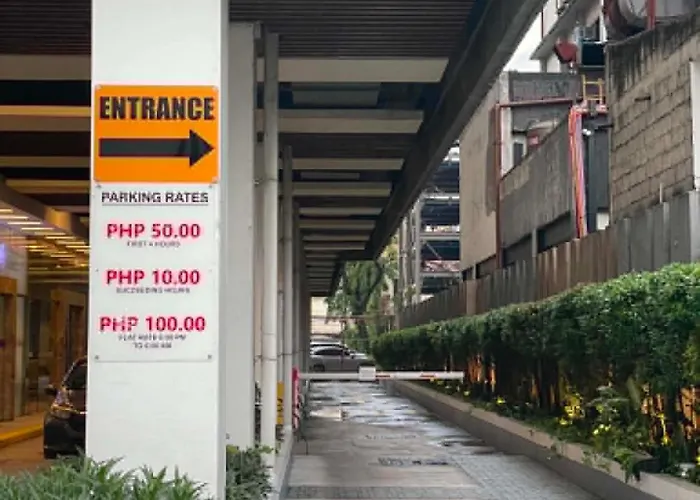 Apartamento Noir 31st A Boutique Type Staycation In The Heart Of Qc *